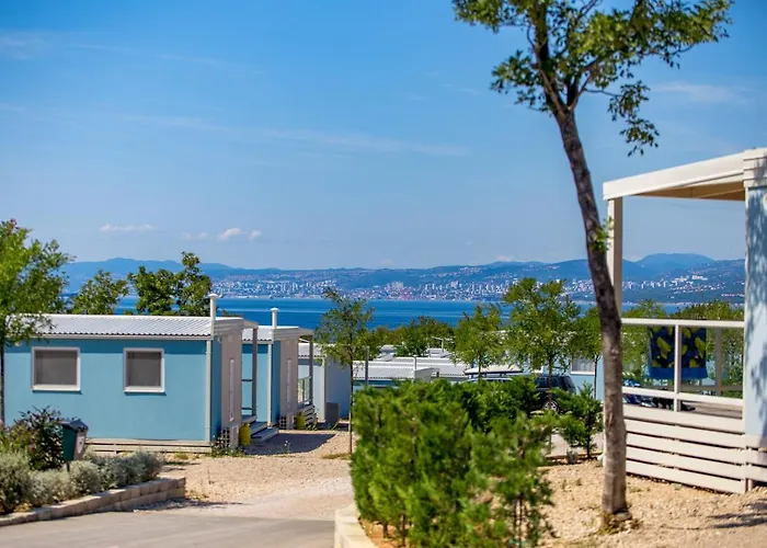 Kamp alanı Mobile Homes Omišalj