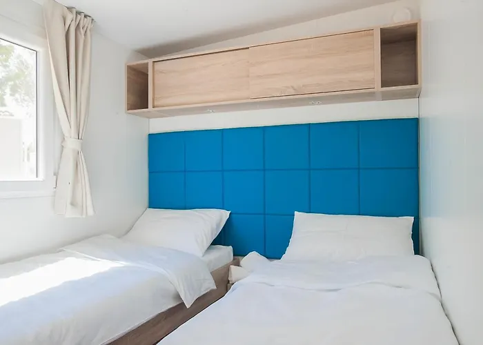 Kamp alanı Mobile Homes Omišalj